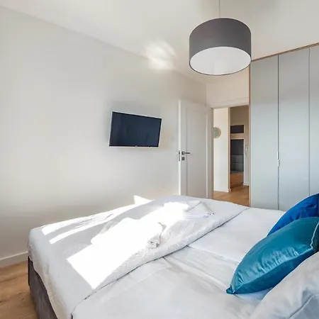 Lux 17 F Perlowa Przystan- Apartment *